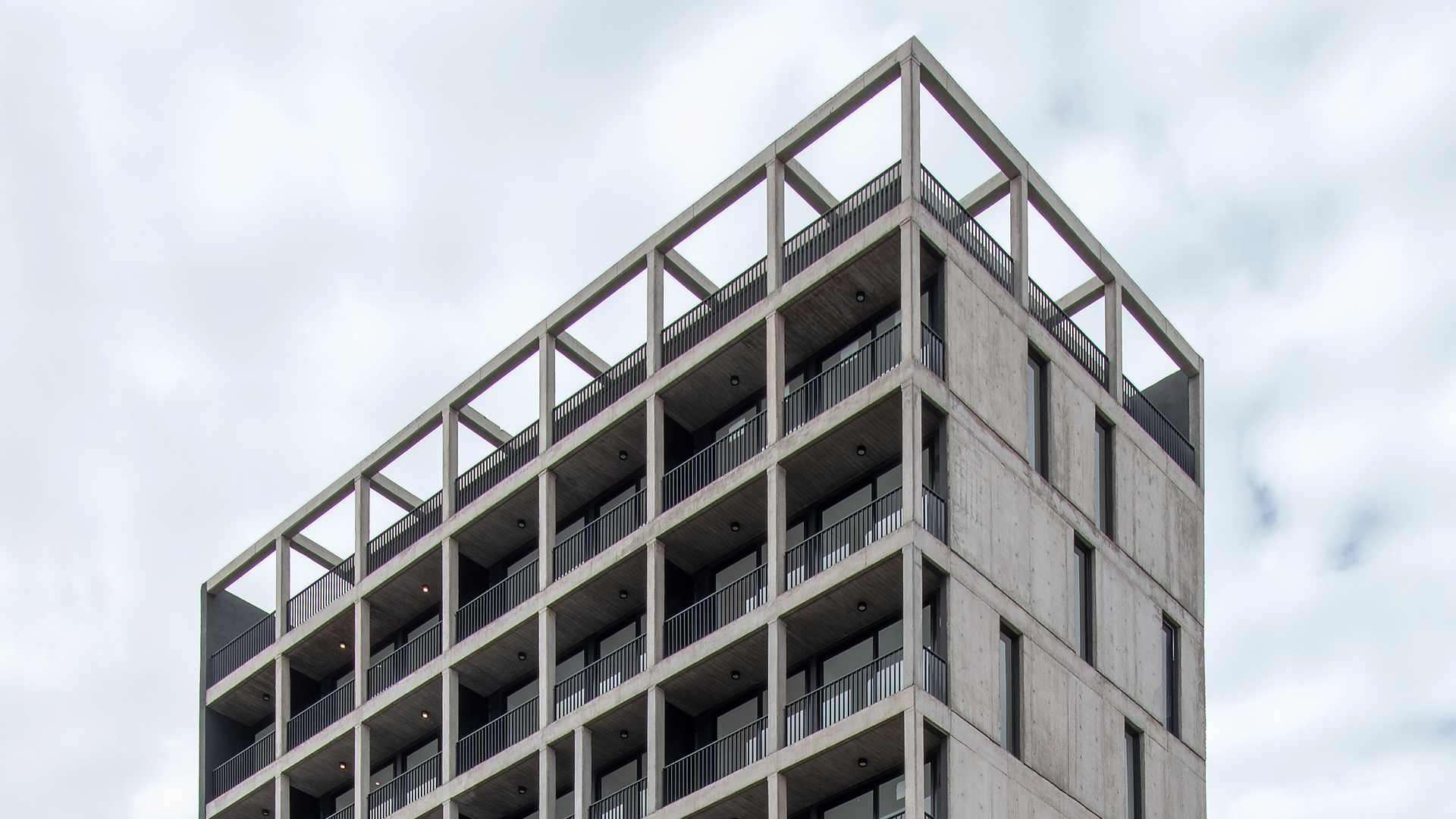 Urban Frame
